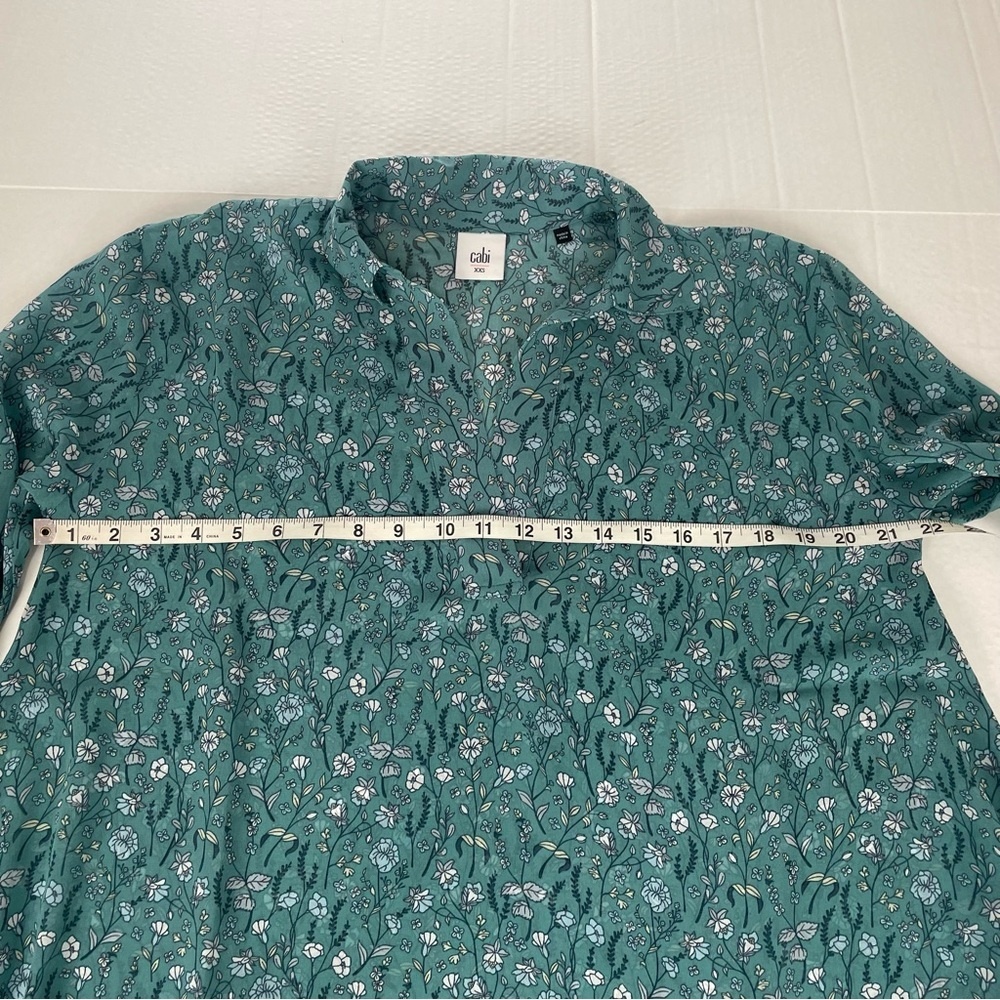 CAbi 3761 Kate Chase Field of Flowers Blouse Size XXS Blue Green‎ Floral Sheer - Picture 7 of 10